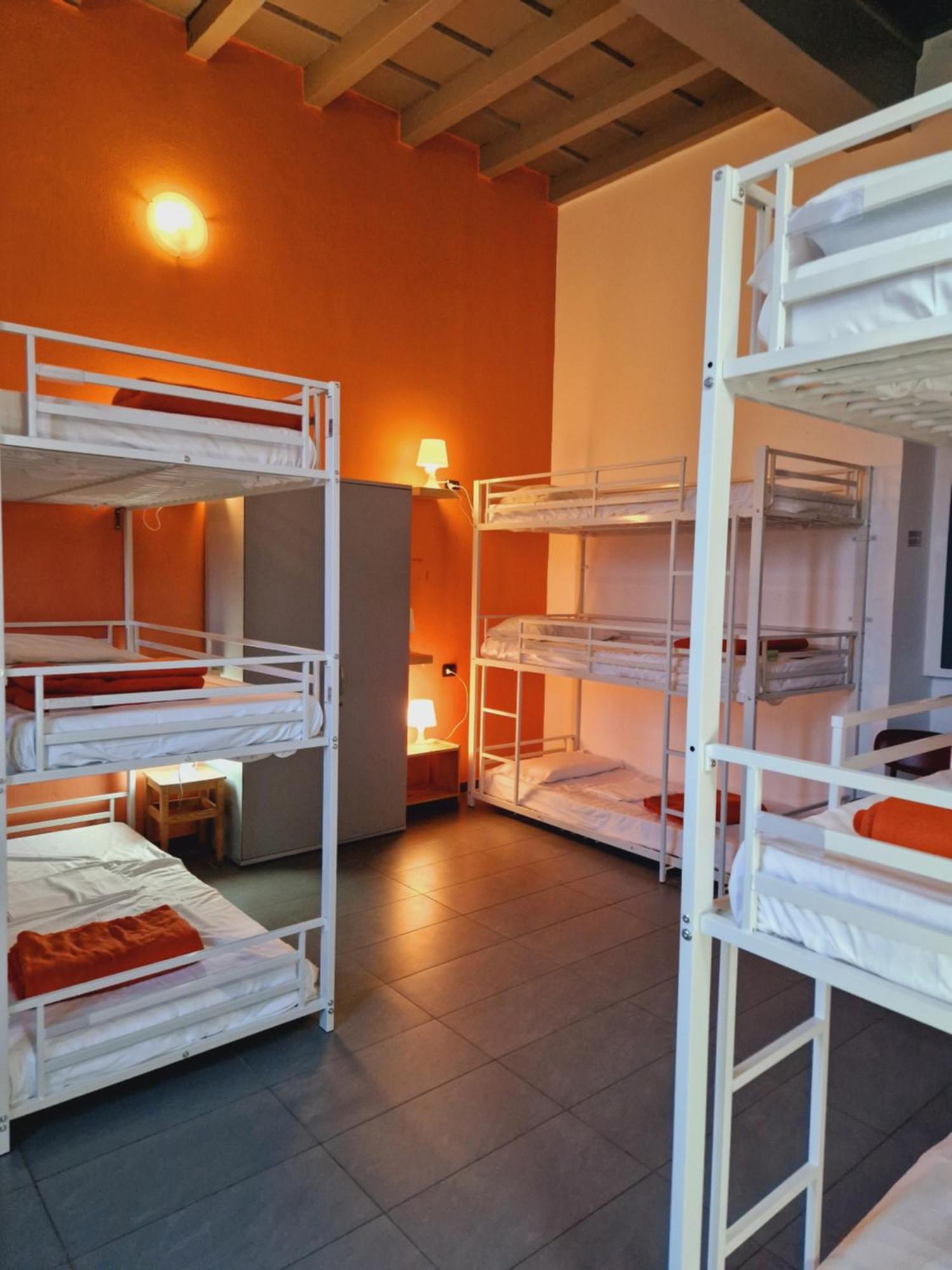 B&B E Ostello, Parco Di Monza, Cascina Costa Alta Exterior foto